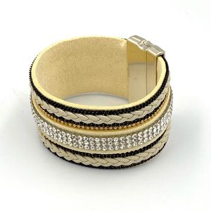 Rhinestone Snap Bracelet with Magnetic Clasp *New*